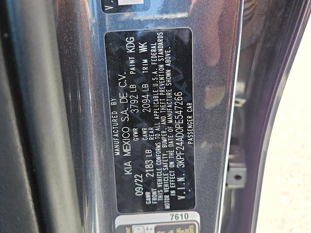Thumbnail: 2023 Kia Forte - 19