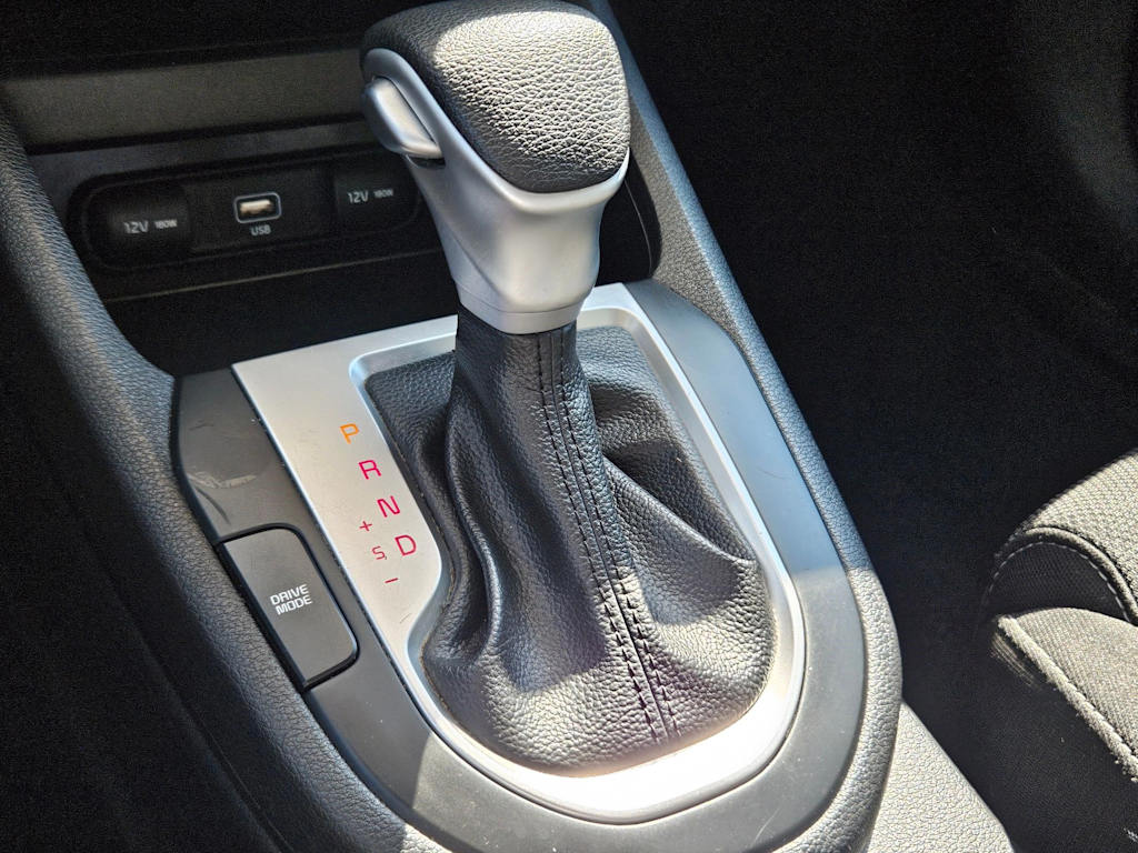 Thumbnail: 2023 Kia Forte - 16