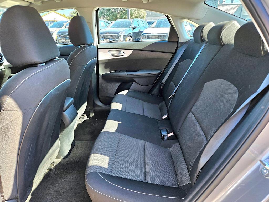 Thumbnail: 2024 Kia Forte - 12