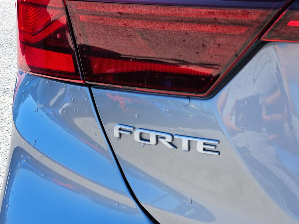 Thumbnail: 2024 Kia Forte - 23