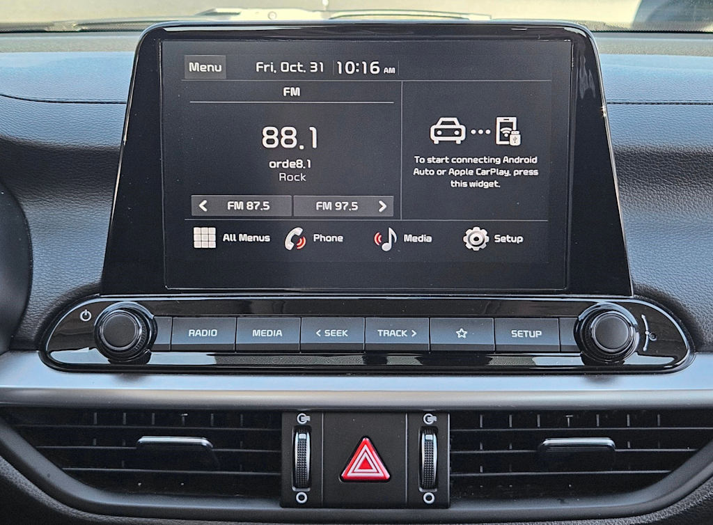 Thumbnail: 2023 Kia Forte - 13