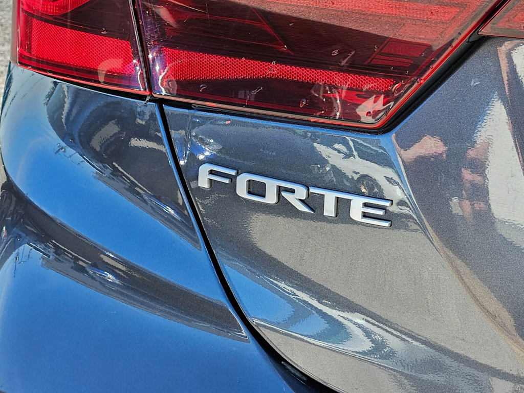 Thumbnail: 2024 Kia Forte - 23