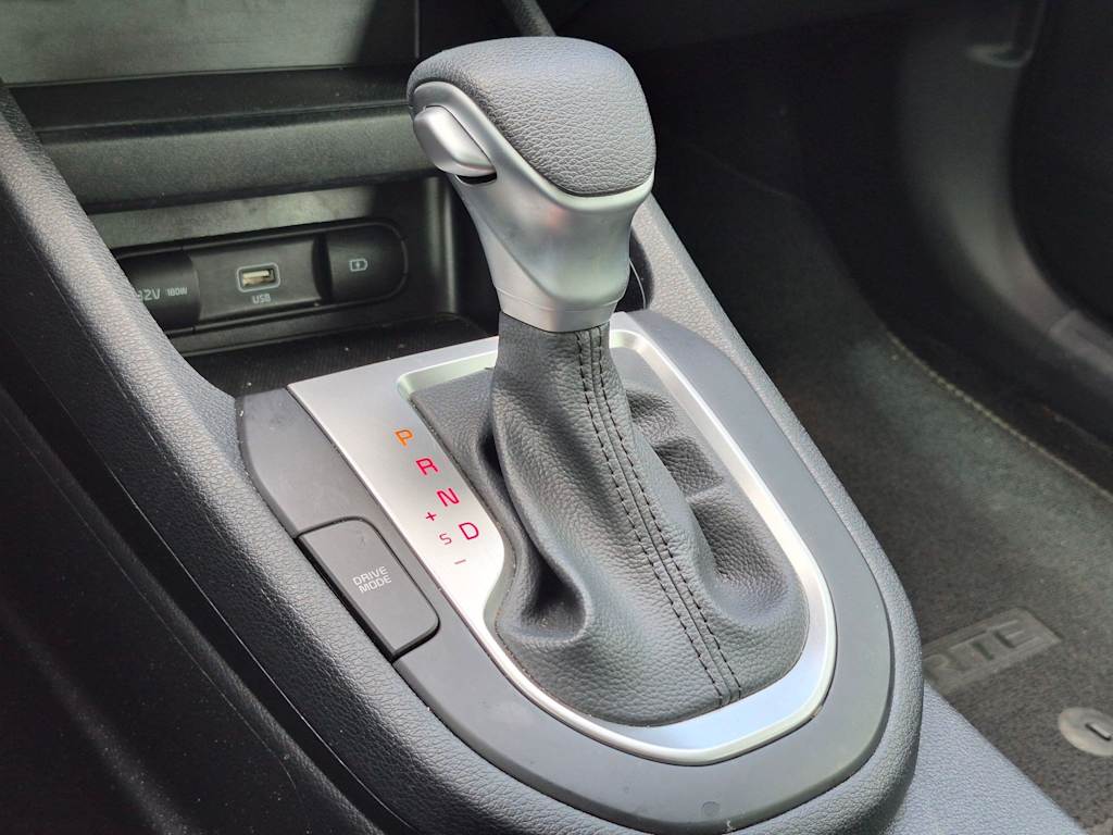 Thumbnail: 2024 Kia Forte - 10