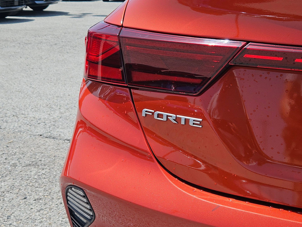 Thumbnail: 2024 Kia Forte - 26