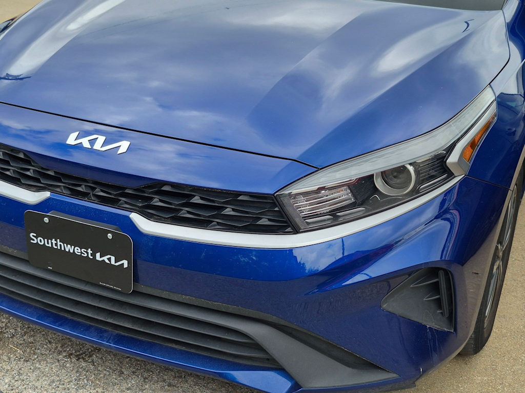 Thumbnail: 2024 Kia Forte - 15