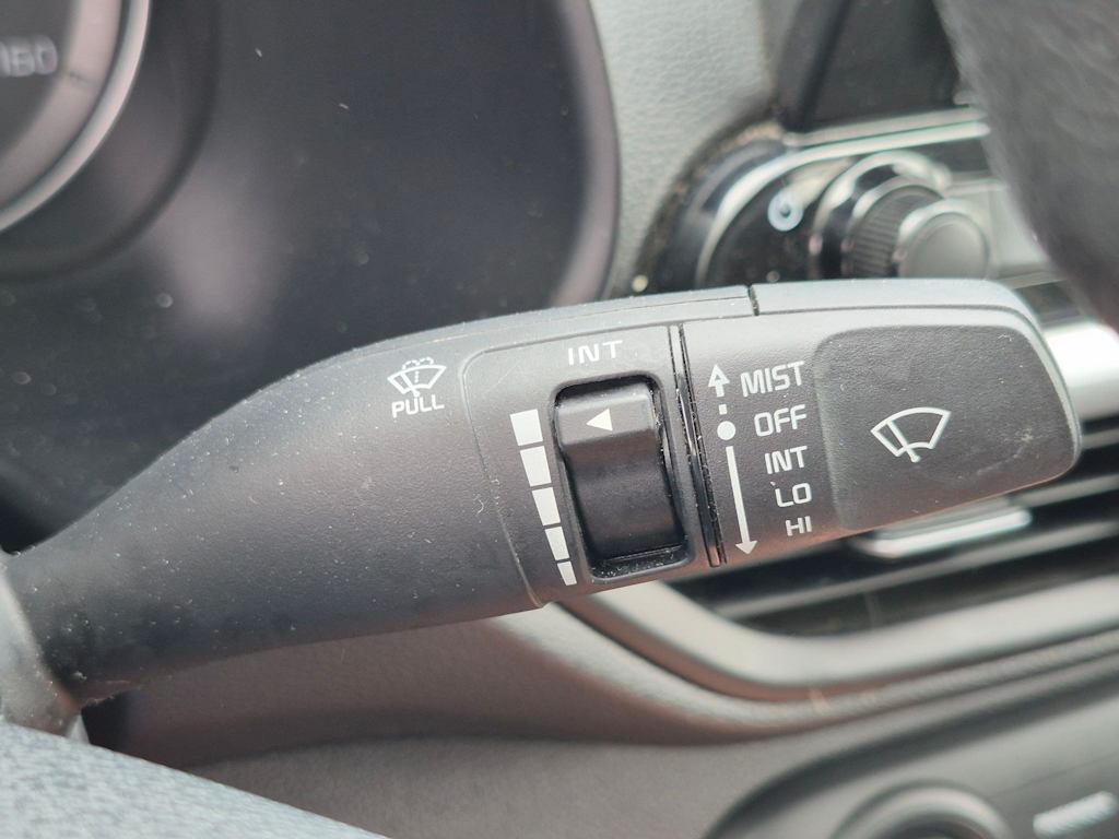 Thumbnail: 2024 Kia Forte - 21