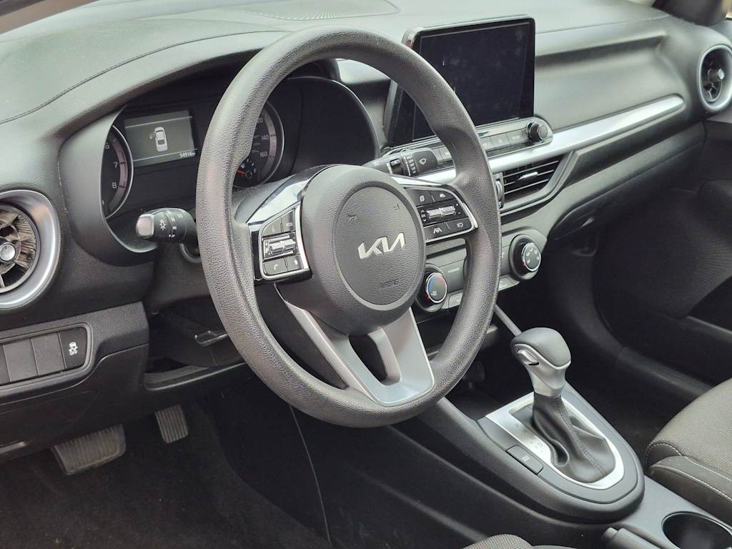 Thumbnail: 2024 Kia Forte - 2