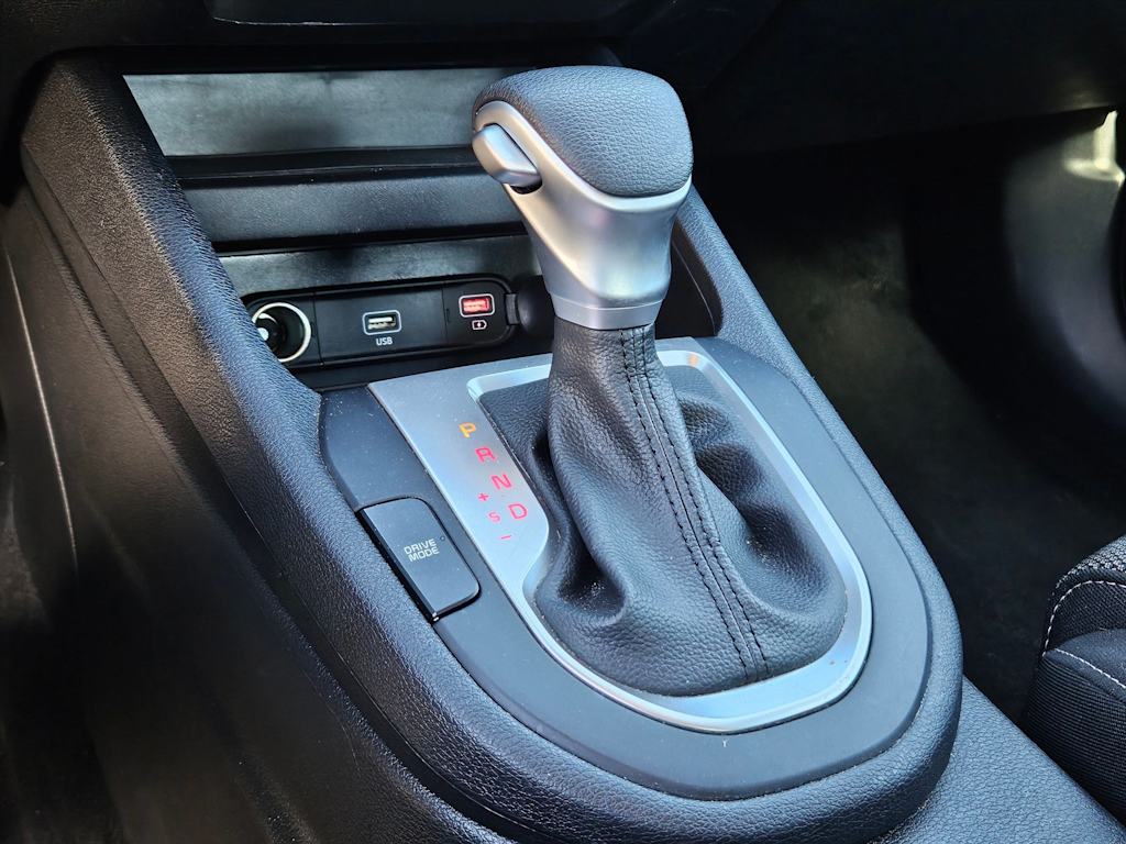 Thumbnail: 2024 Kia Forte - 17