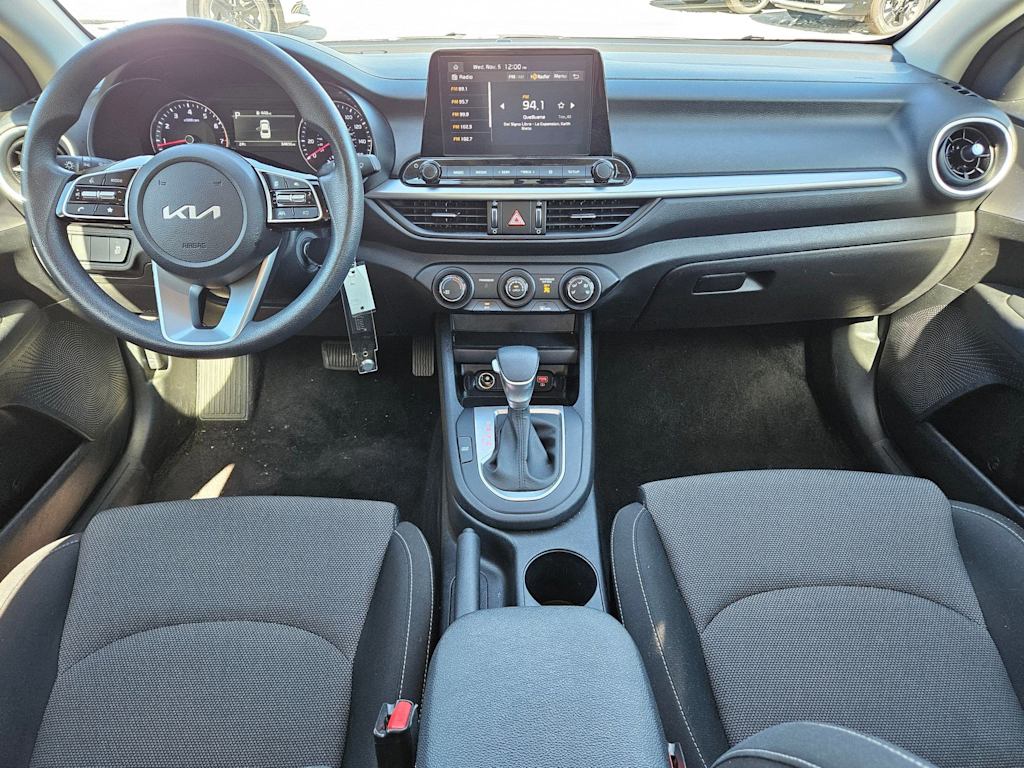 Thumbnail: 2024 Kia Forte - 10