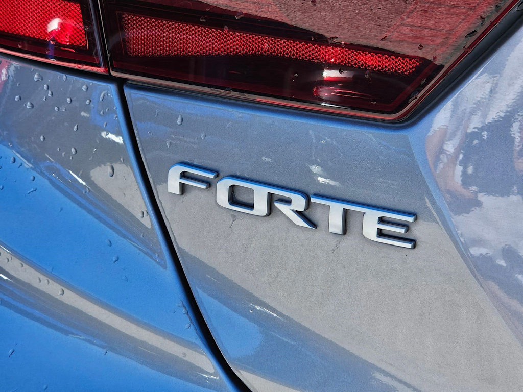 Thumbnail: 2024 Kia Forte - 27