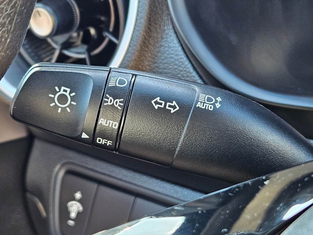 Thumbnail: 2024 Kia Forte - 33