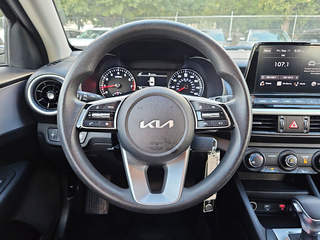 Thumbnail: 2024 Kia Forte - 13