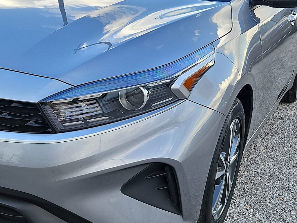 Thumbnail: 2024 Kia Forte - 20