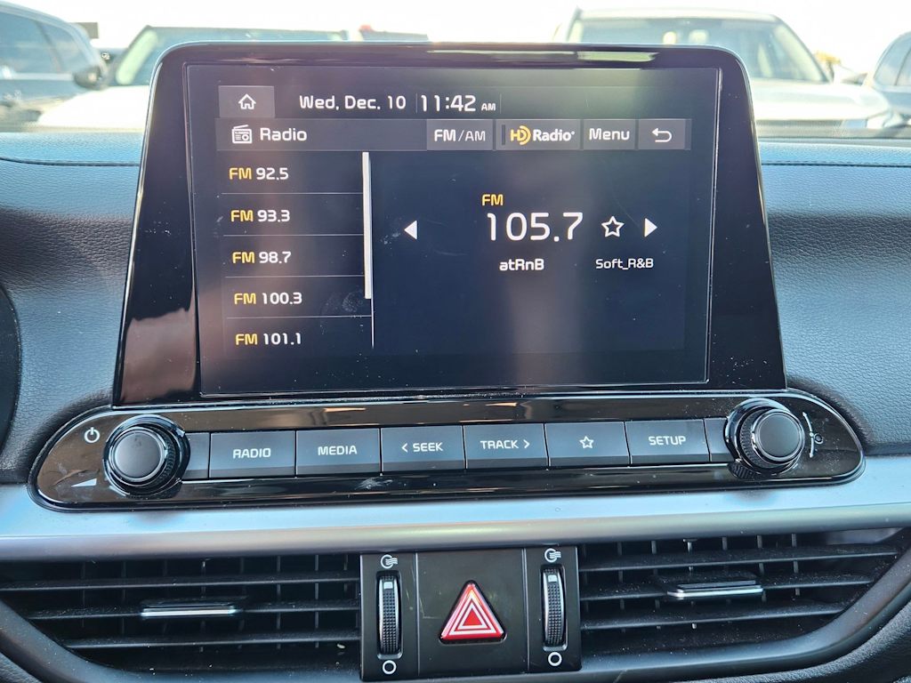 Thumbnail: 2023 Kia Forte - 12