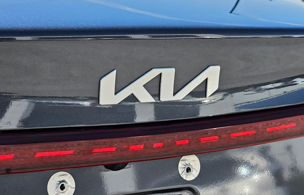 Thumbnail: 2024 Kia Forte - 7