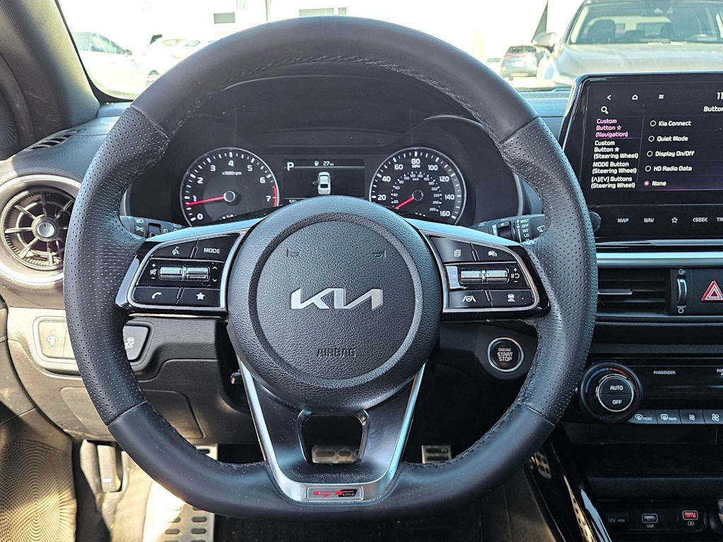 Thumbnail: 2023 Kia Forte - 8