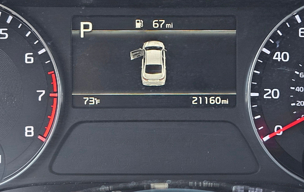 Thumbnail: 2024 Kia Forte - 17