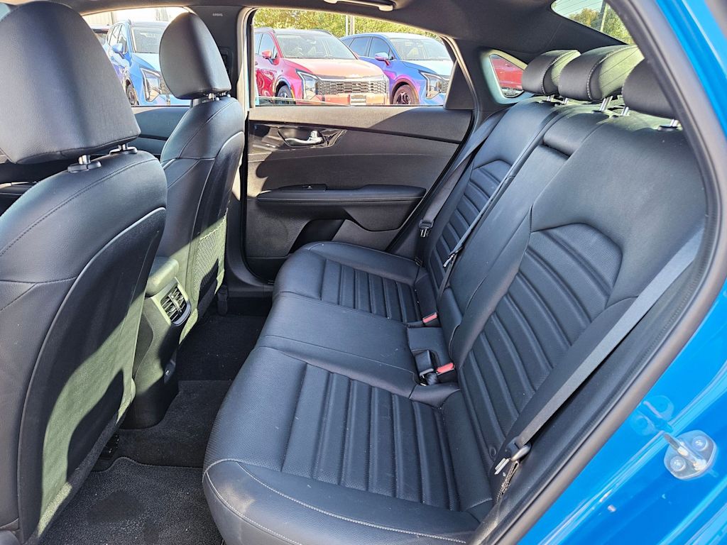 Thumbnail: 2024 Kia Forte - 27