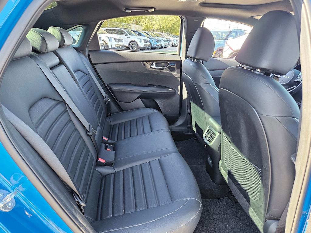 Thumbnail: 2024 Kia Forte - 28