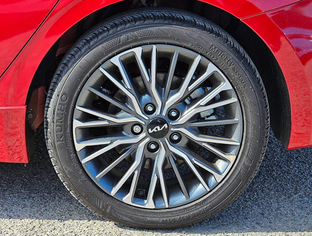 Thumbnail: 2024 Kia Forte - 5