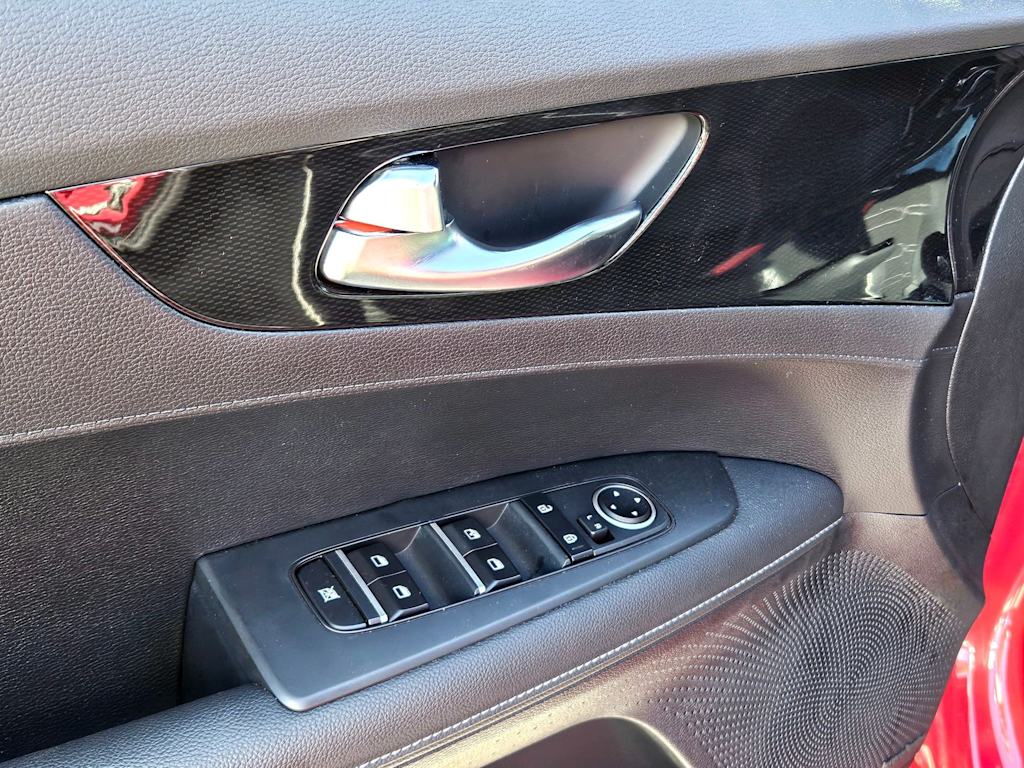 Thumbnail: 2024 Kia Forte - 19