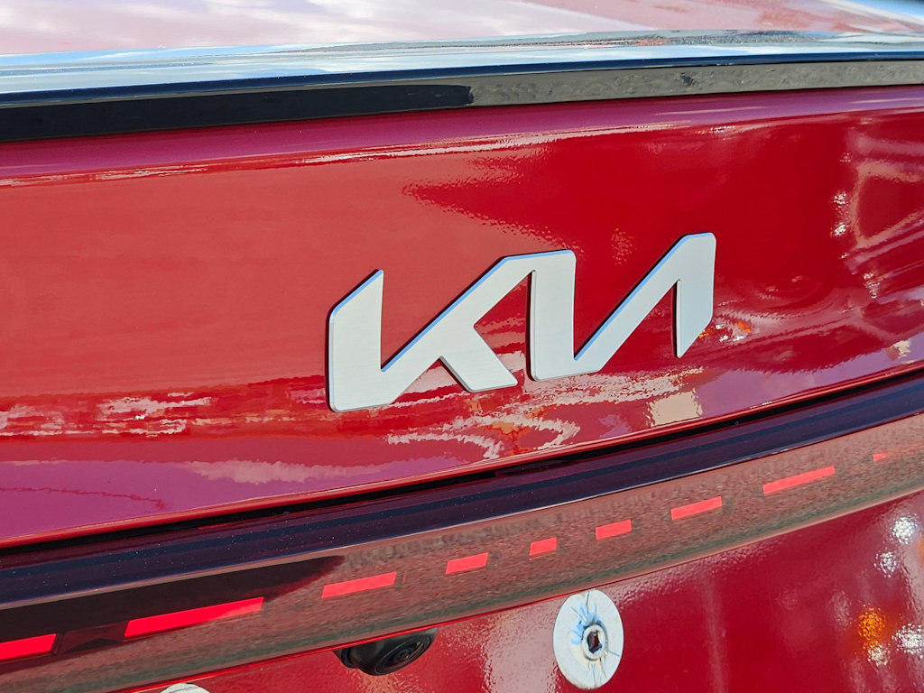 Thumbnail: 2024 Kia Forte - 4