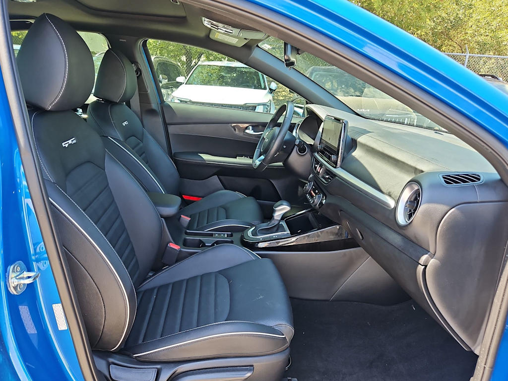 Thumbnail: 2024 Kia Forte - 11