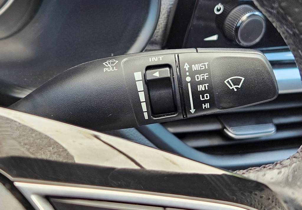 Thumbnail: 2023 Kia Forte - 21