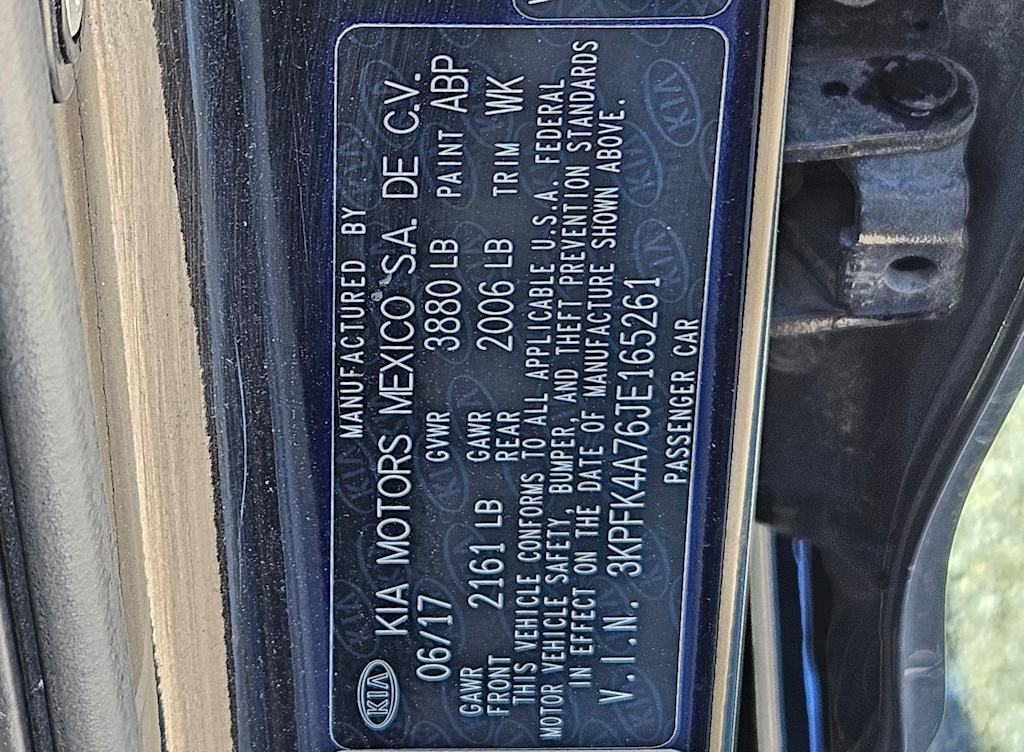 Thumbnail: 2018 Kia Forte - 16