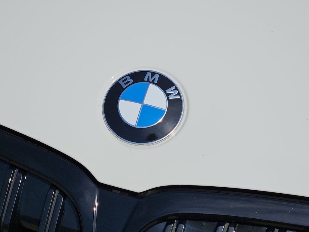 Thumbnail: 2023 BMW 3 Series - 7
