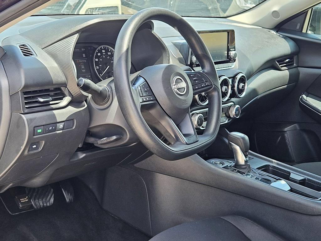 Thumbnail: 2024 Nissan Sentra - 2