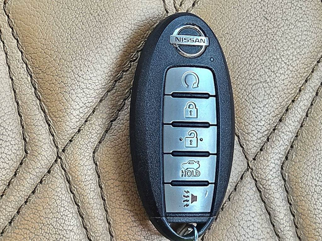 Thumbnail: 2020 Nissan Sentra - 14