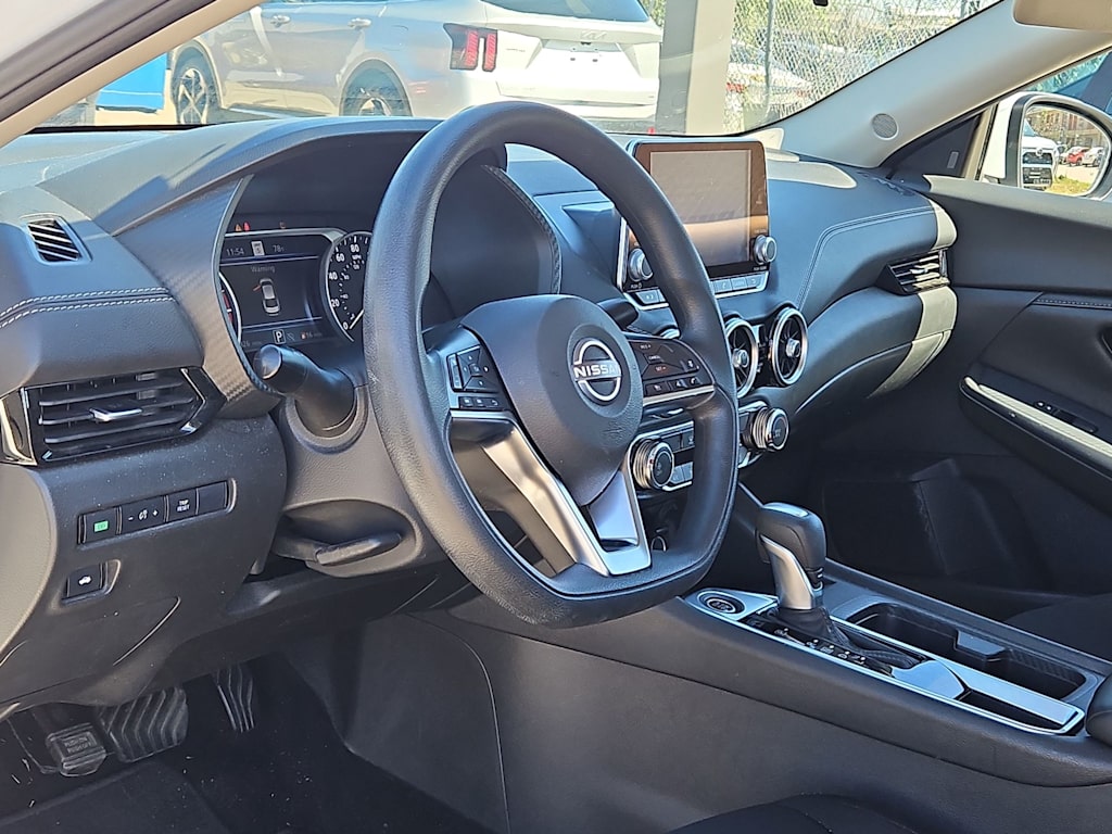 Thumbnail: 2025 Nissan Sentra - 2