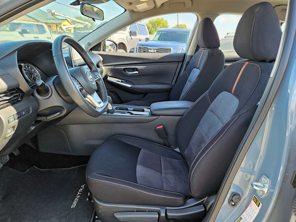 Thumbnail: 2024 Nissan Sentra - 10