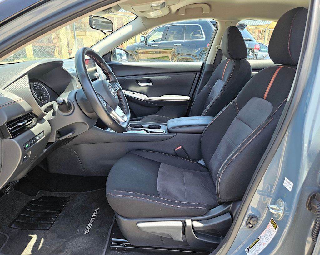 Thumbnail: 2025 Nissan Sentra - 9