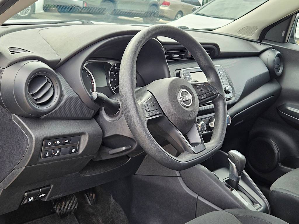 Thumbnail: 2024 Nissan Kicks - 2