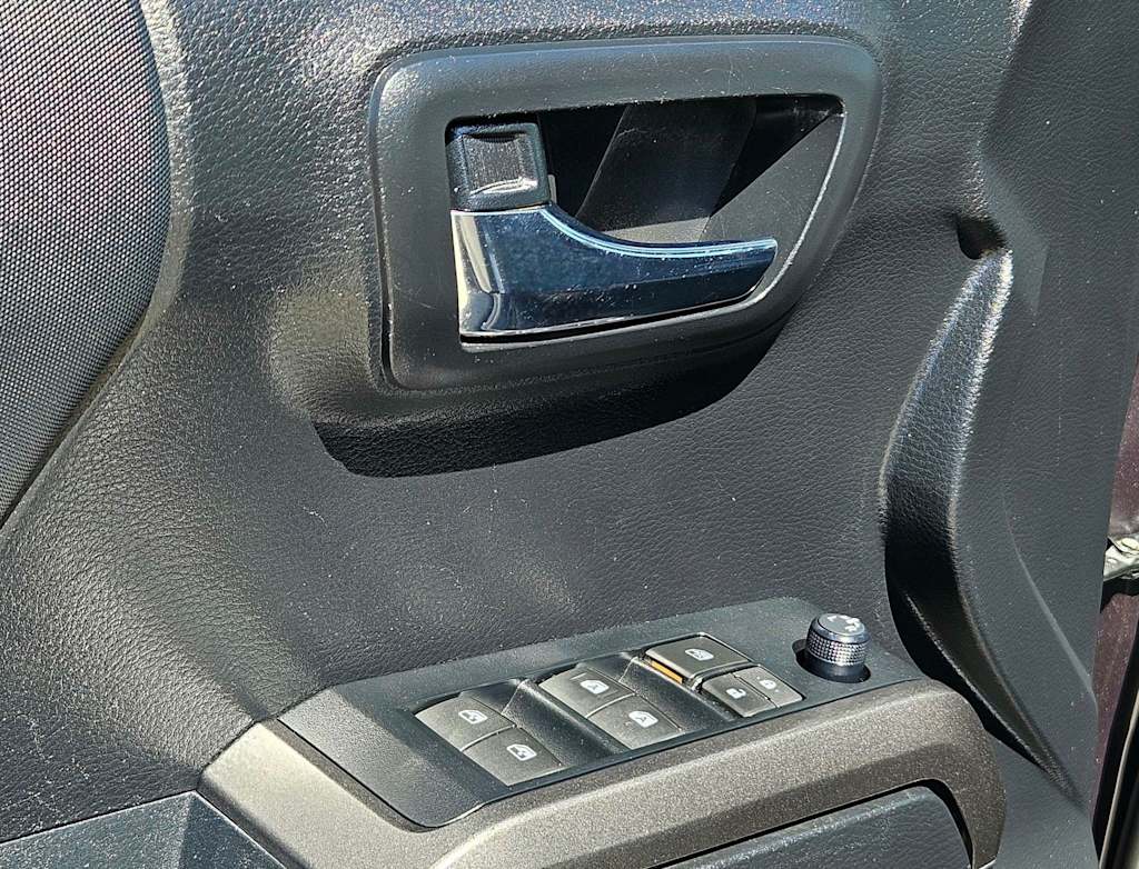 Thumbnail: 2021 Toyota Tacoma - 28