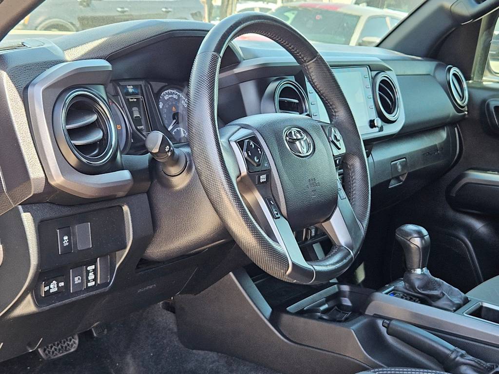 Thumbnail: 2021 Toyota Tacoma - 2