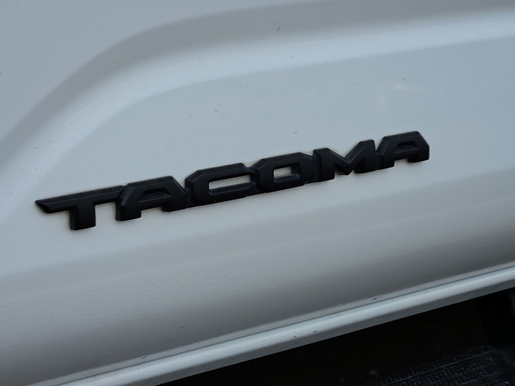 Thumbnail: 2024 Toyota Tacoma - 19