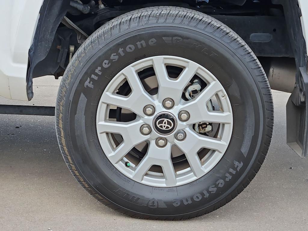 Thumbnail: 2024 Toyota Tacoma - 8