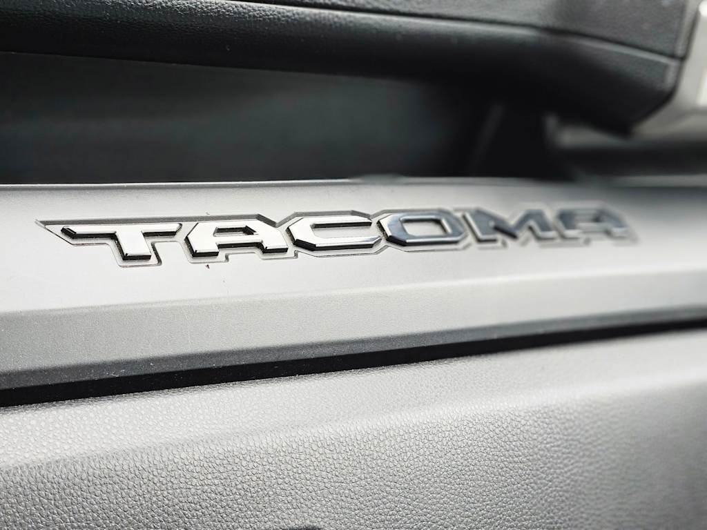 Thumbnail: 2024 Toyota Tacoma - 20