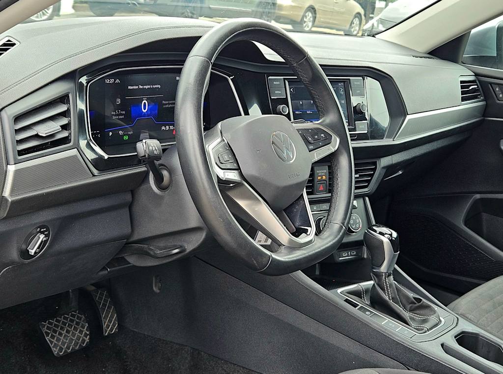 Thumbnail: 2024 Volkswagen Jetta - 2