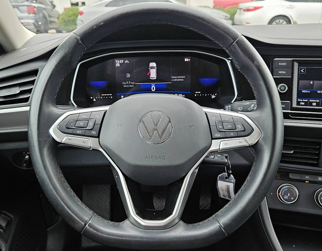 Thumbnail: 2024 Volkswagen Jetta - 13