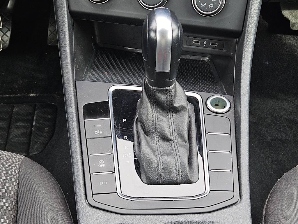 Thumbnail: 2021 Volkswagen Jetta - 13