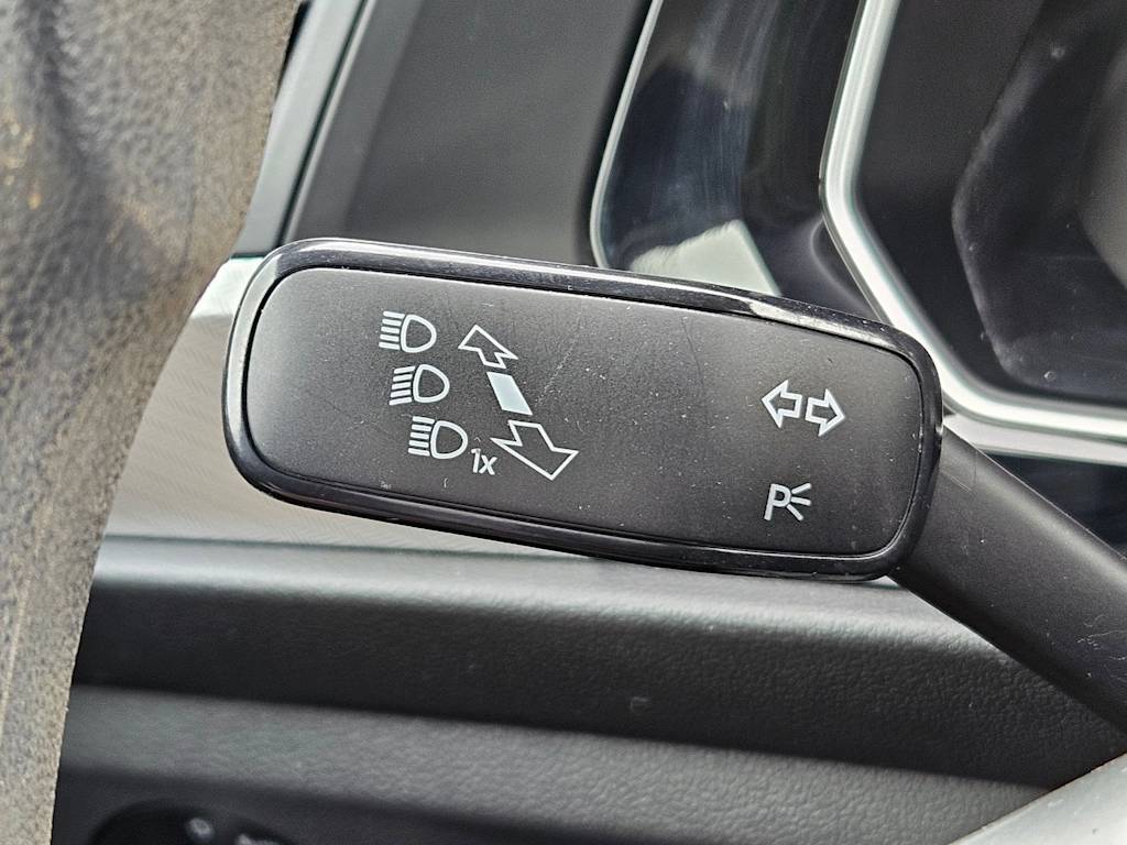 Thumbnail: 2021 Volkswagen Jetta - 26