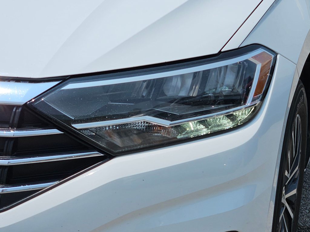 Thumbnail: 2020 Volkswagen Jetta - 18