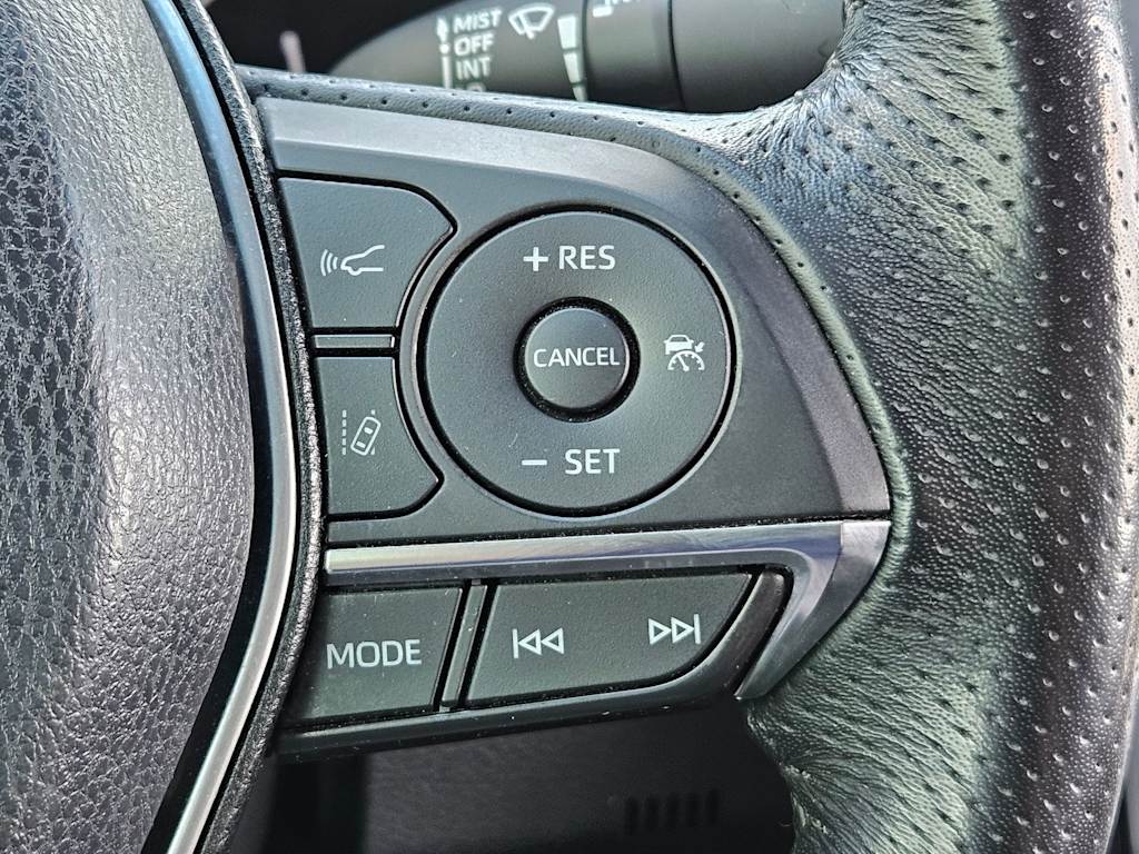 Thumbnail: 2019 Toyota Avalon - 23