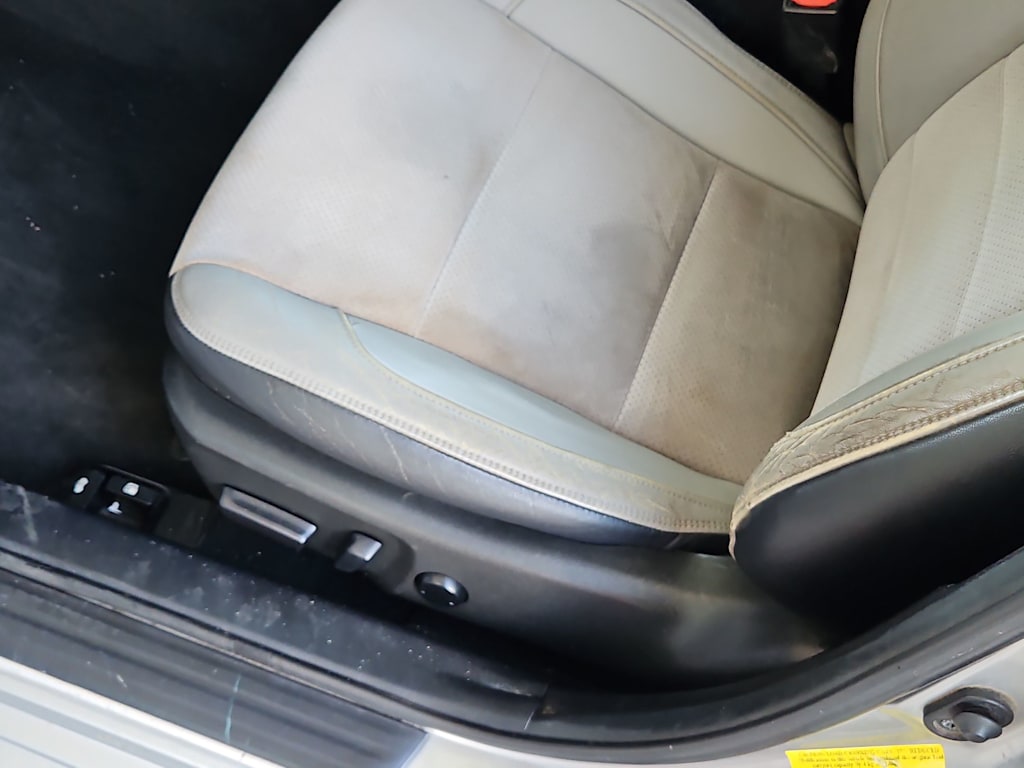 Thumbnail: 2015 Toyota Camry - 19