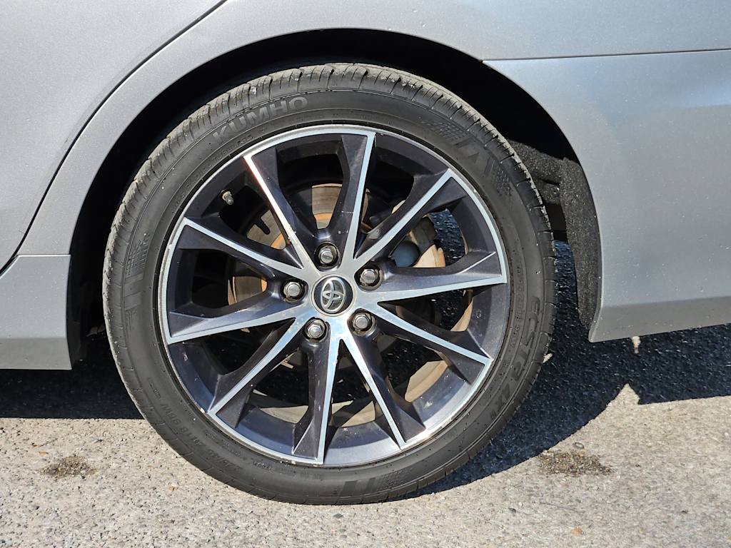 Thumbnail: 2015 Toyota Camry - 7