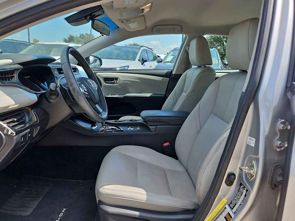 Thumbnail: 2018 Toyota Avalon - 10